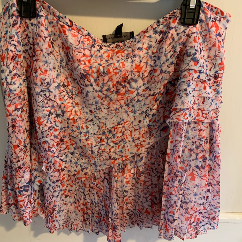 Floral mini skirt